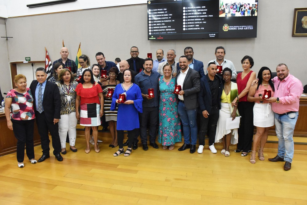 Vereadores aprovam inclusão do evento Natal Iluminado no calendário oficial da cidade